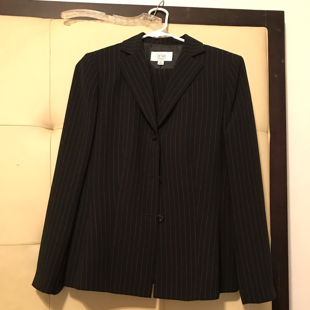 Le Suit Black Pinstripe Suit